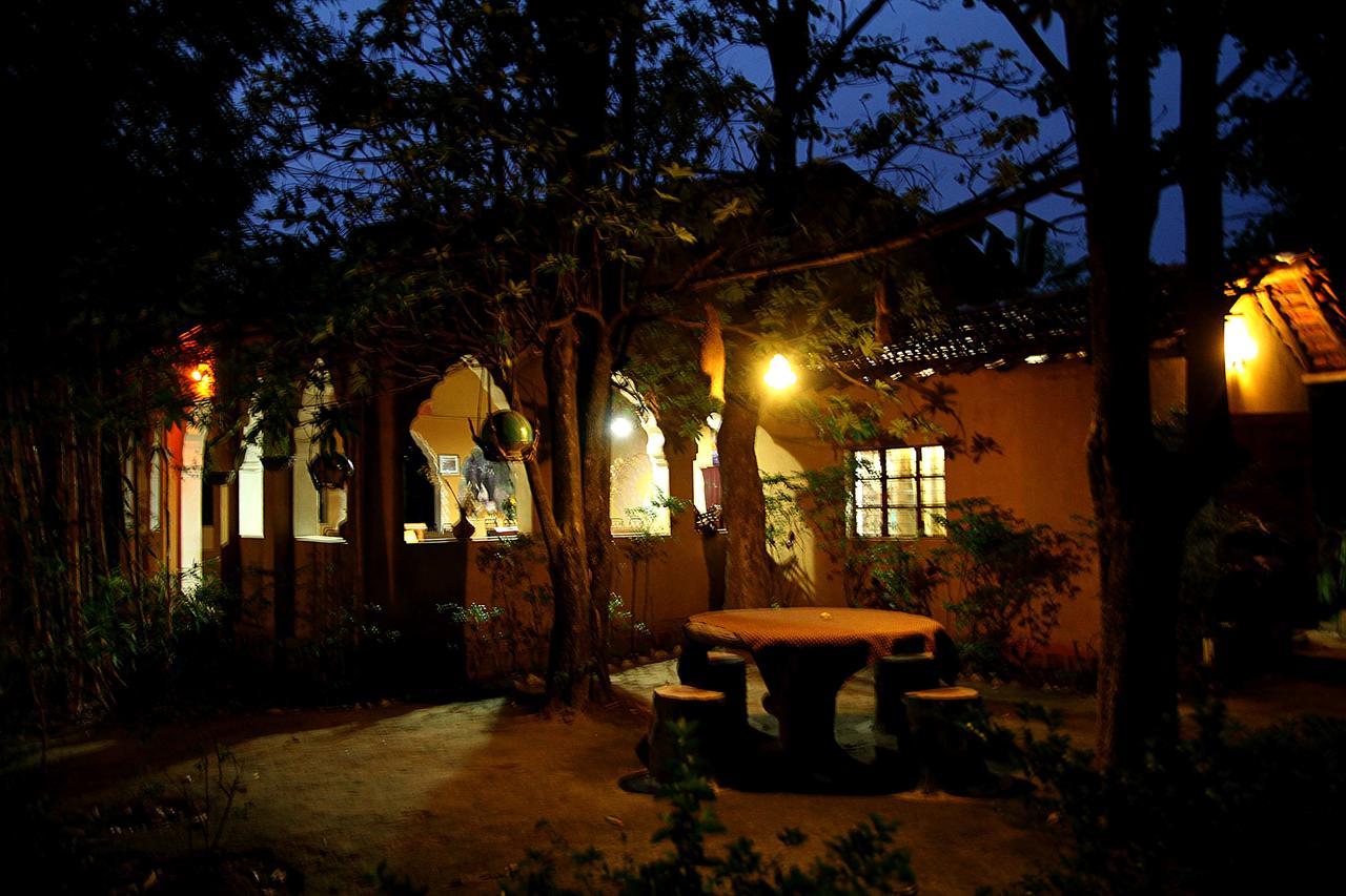 Pugmark Resort กานฮา ภายนอก รูปภาพ